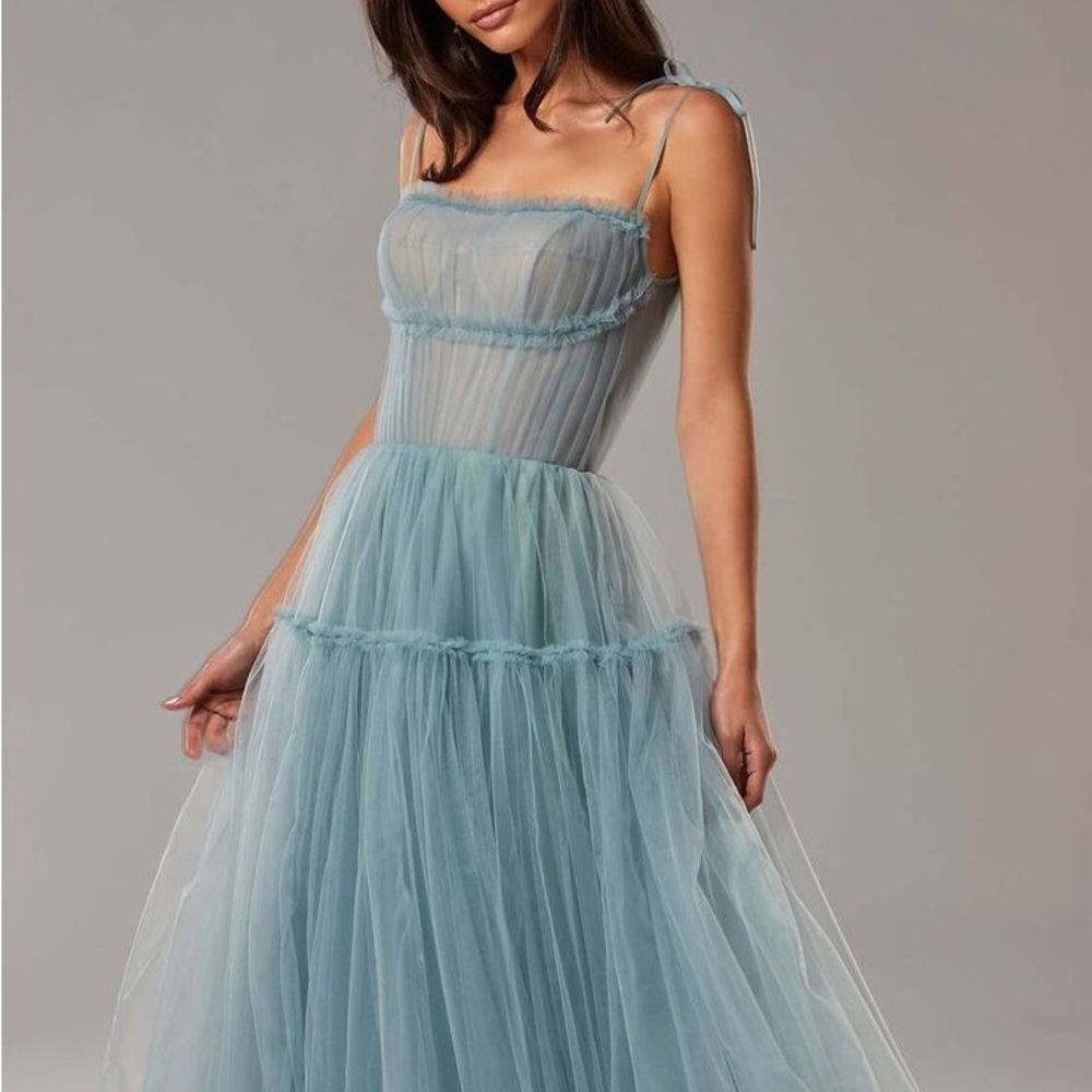 Milla cloudy blue tulle prom party gown dress S